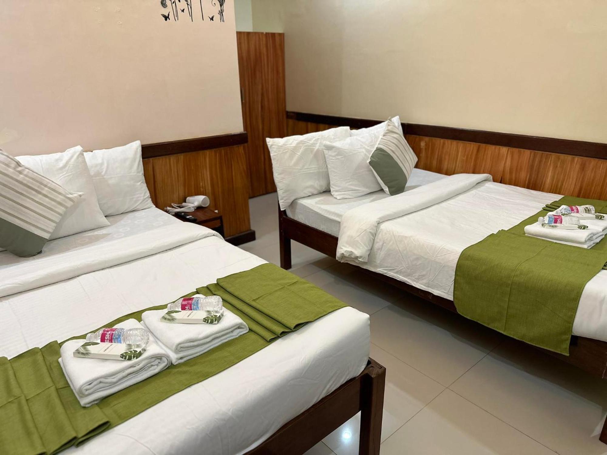 Desert Rose Beach Hotel Эль-Нидо Экстерьер фото