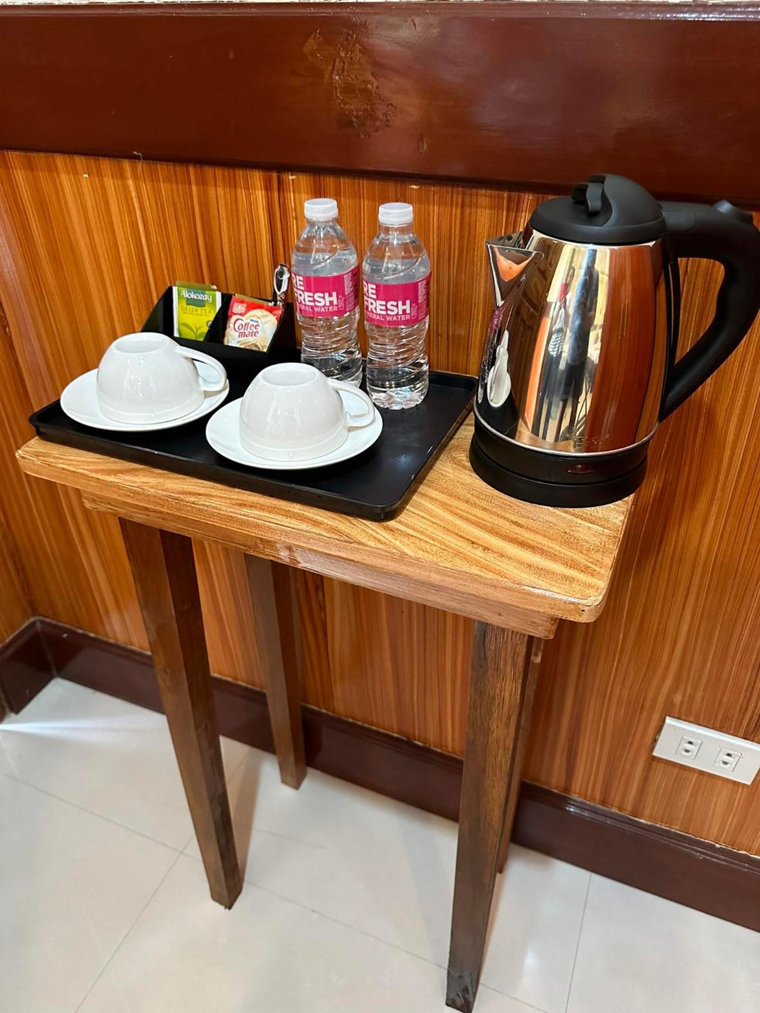 Desert Rose Beach Hotel Эль-Нидо Экстерьер фото