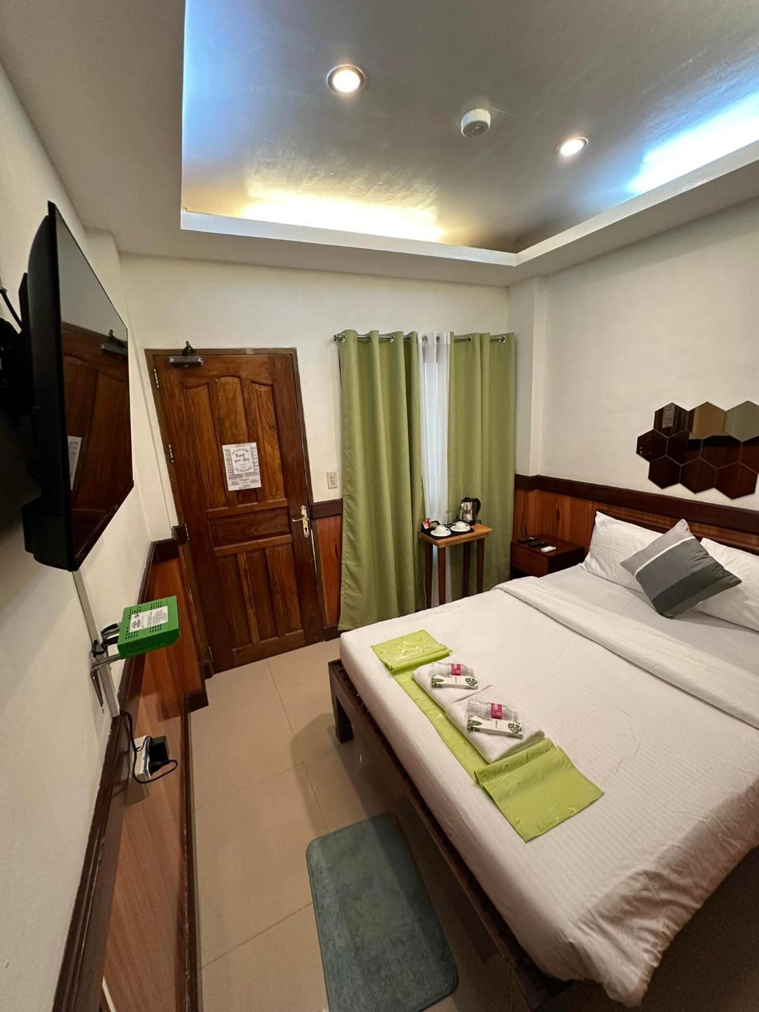 Desert Rose Beach Hotel Эль-Нидо Экстерьер фото