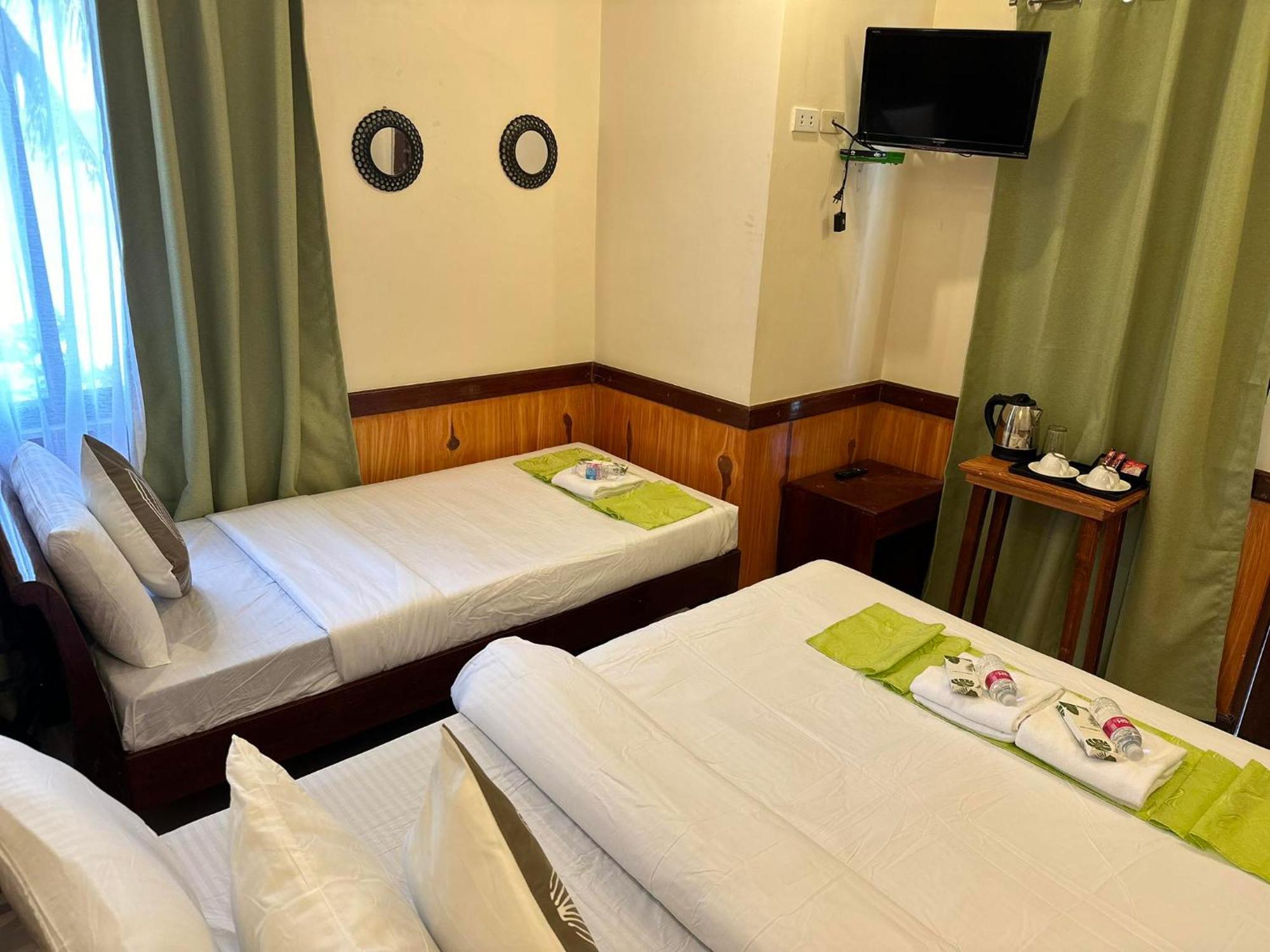 Desert Rose Beach Hotel Эль-Нидо Экстерьер фото