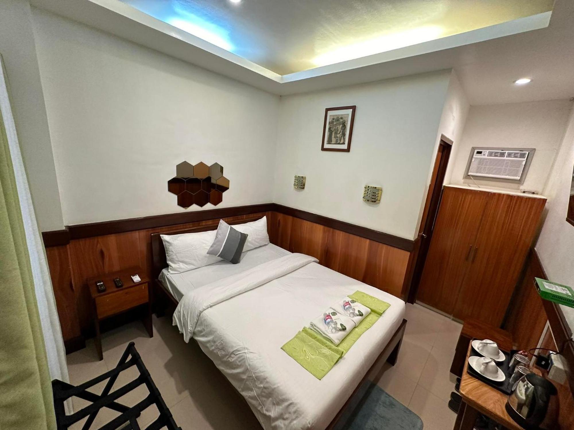 Desert Rose Beach Hotel Эль-Нидо Экстерьер фото